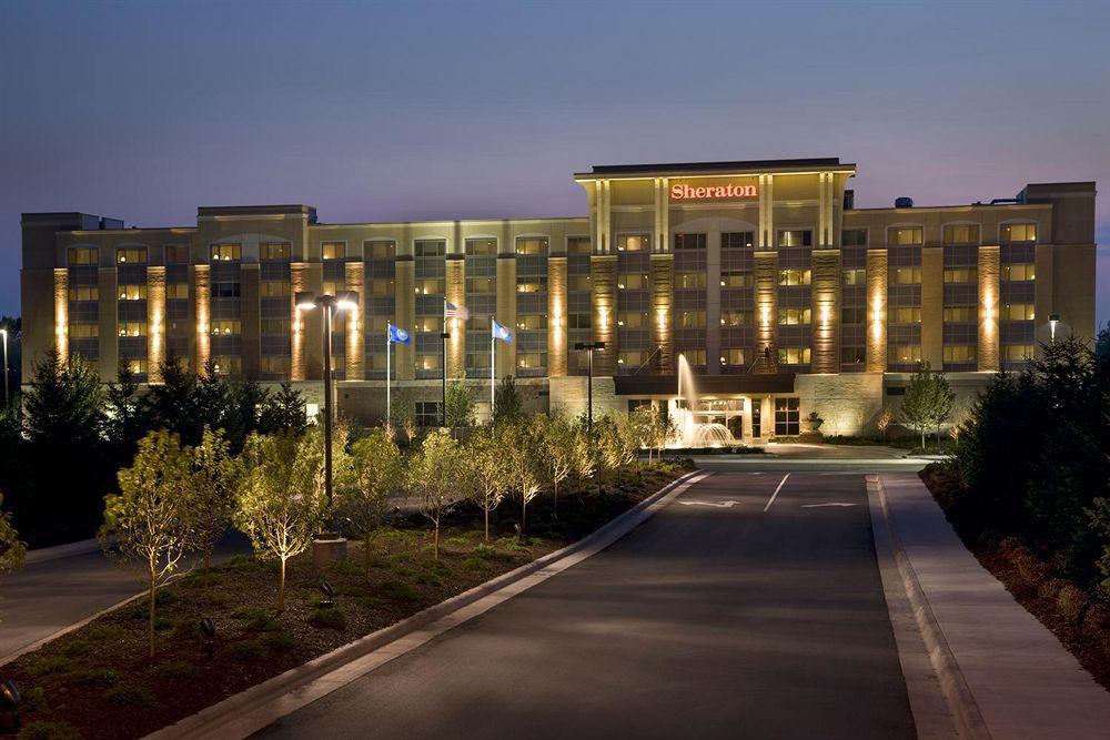 Sheraton St Paul Woodbury Hotel Buitenkant foto