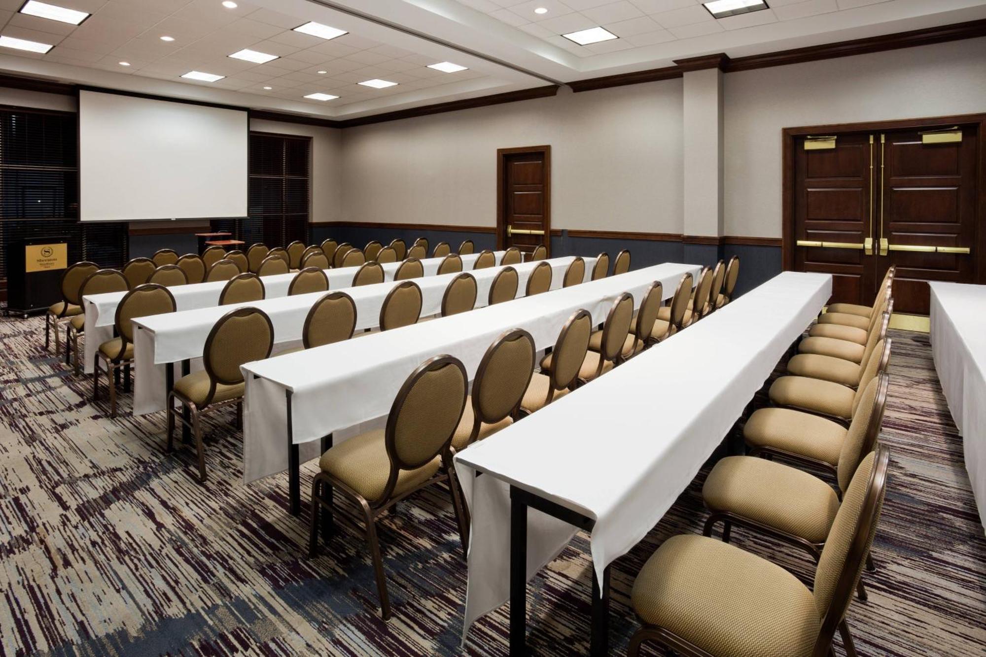 Sheraton St Paul Woodbury Hotel Buitenkant foto