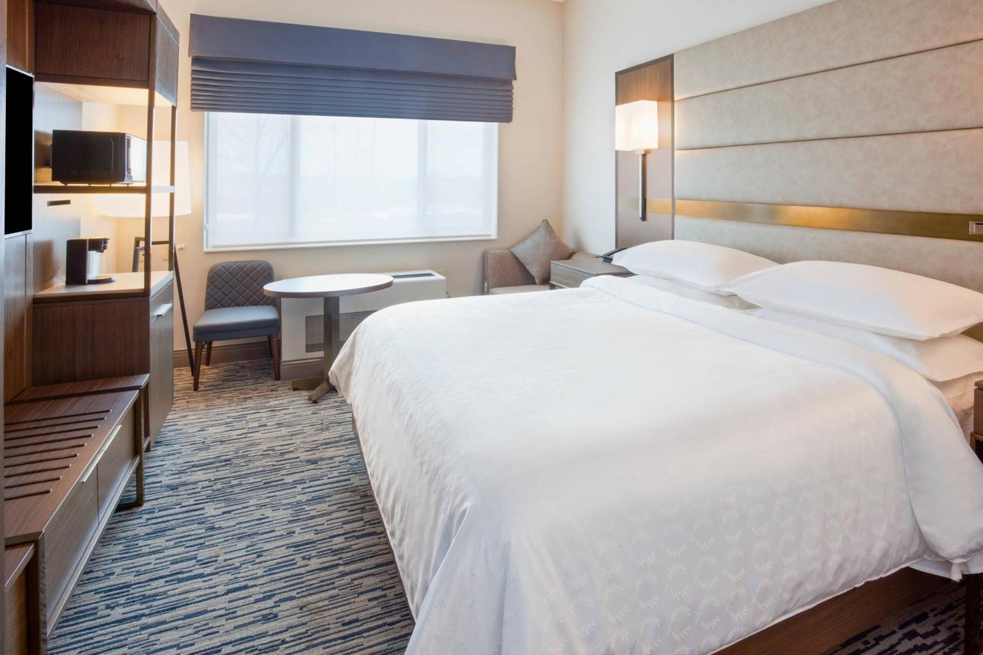 Sheraton St Paul Woodbury Hotel Buitenkant foto